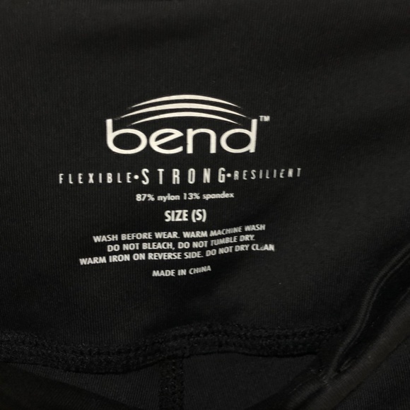 BEND ACTIVE ‘BEND IT DON’T BREAK IT’ CAPRI LEGGING - Picture 7 of 7